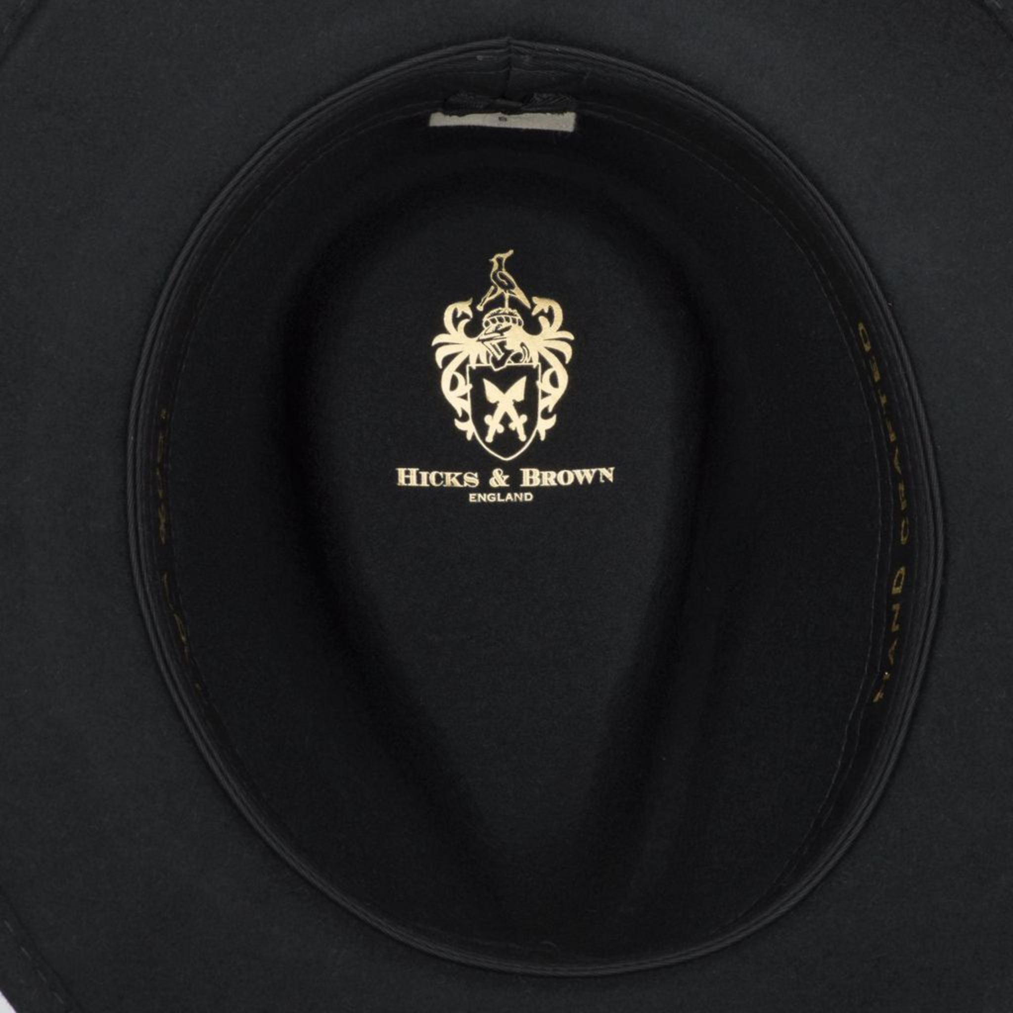 Suffolk Fedora In Black (Fawn Feather)