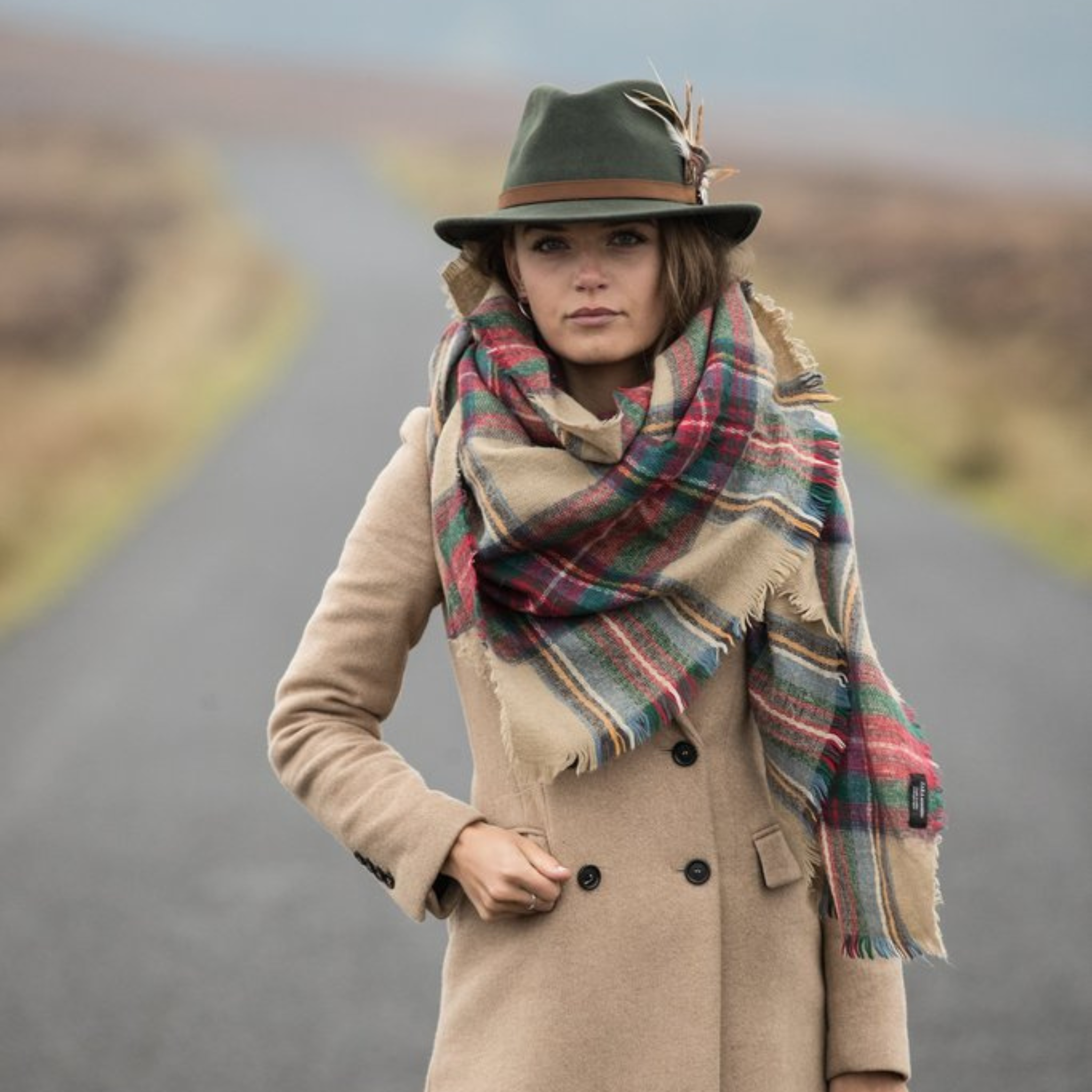Suffolk Fedora In Olive (Fawn Feather)