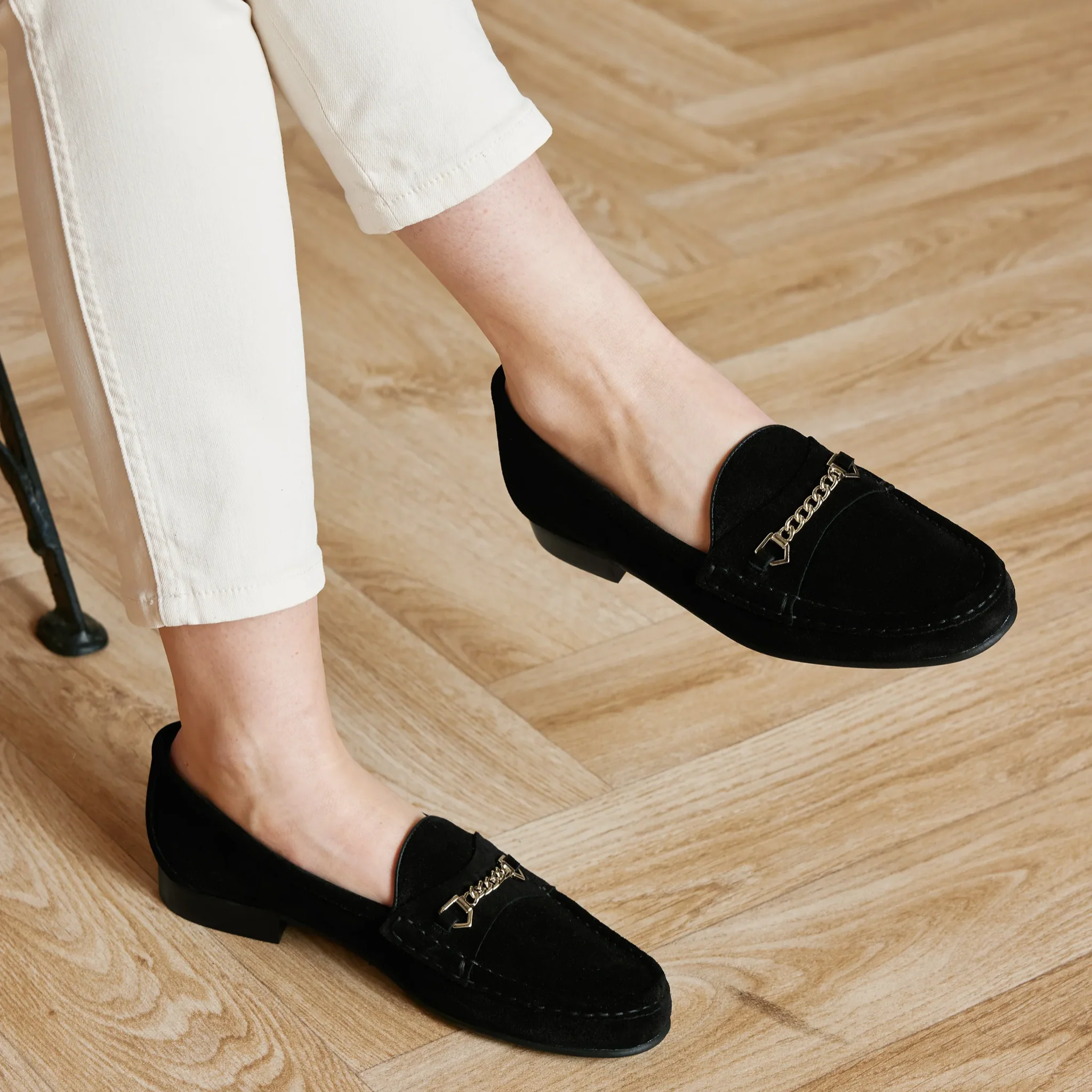 Apsley Loafer Black Suede